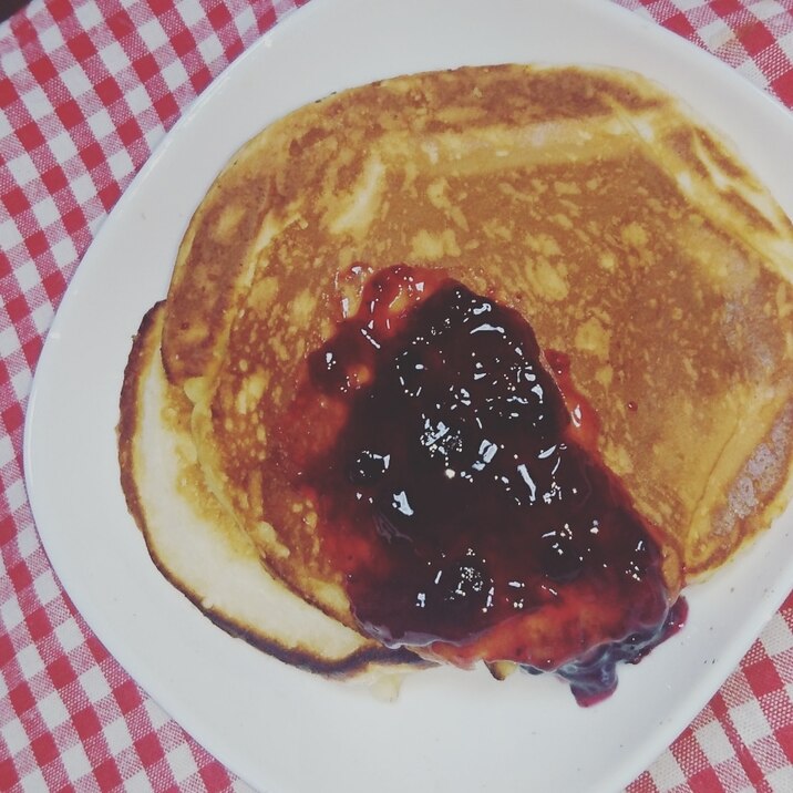 夏にピッタリ！ヨーグルトでふわふわホットケーキ